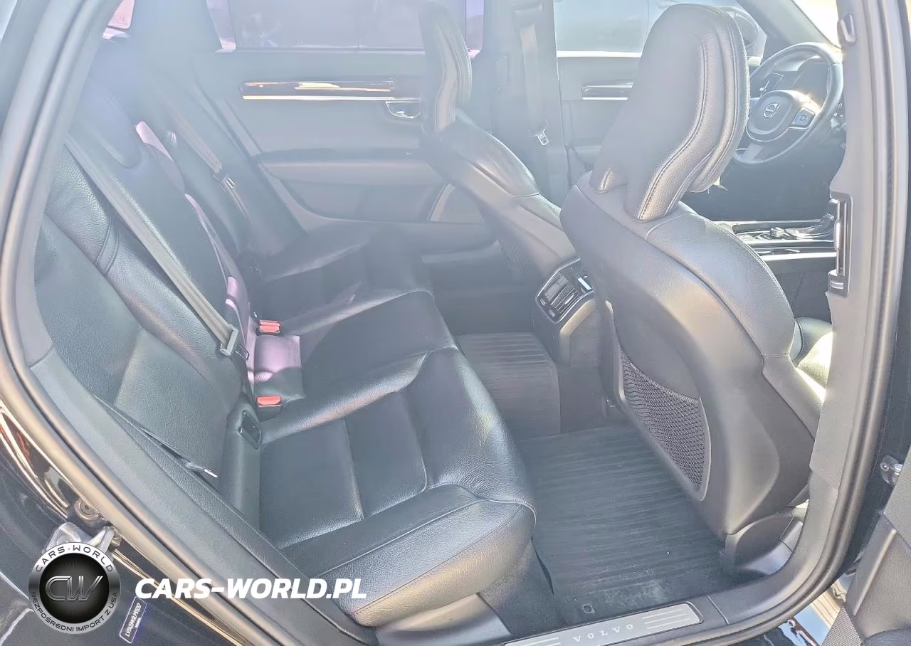2020 Volvo S90 T6 Momentum VIN:LVYA22MK8LP175557 - 10