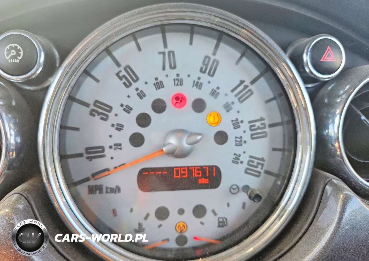 2006 Mini Cooper S VIN:WMWRH33576TF87846 - 9