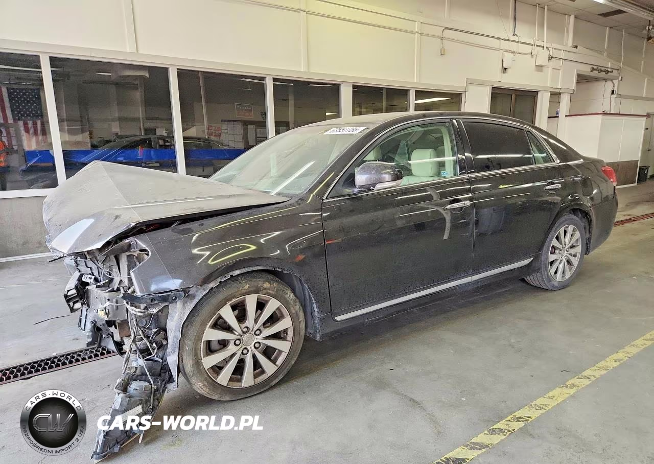 2011 Toyota Avalon Limited – zdjęcie 1 z 13
