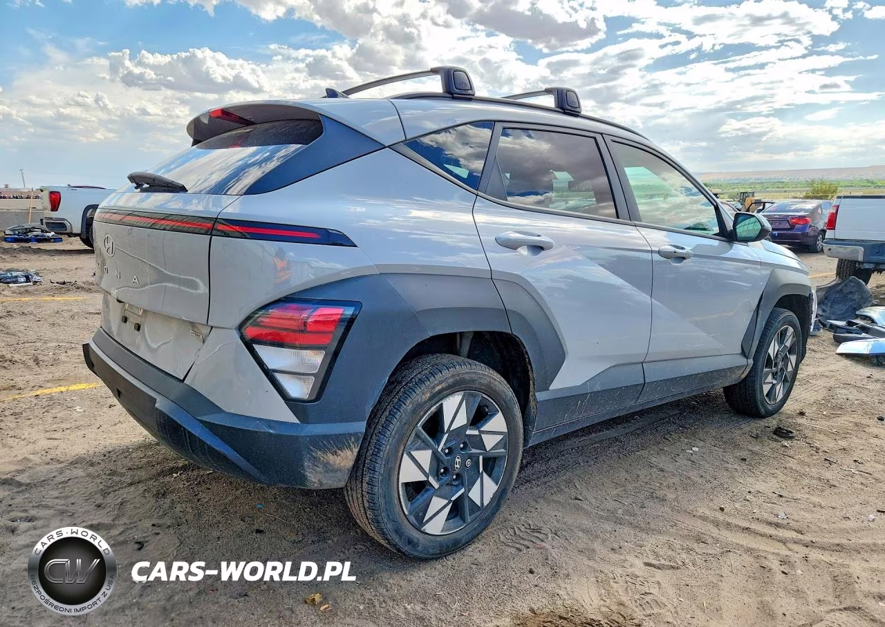 2024 Hyundai Kona Sel VIN:KM8HBCAB1RU106523 - 3