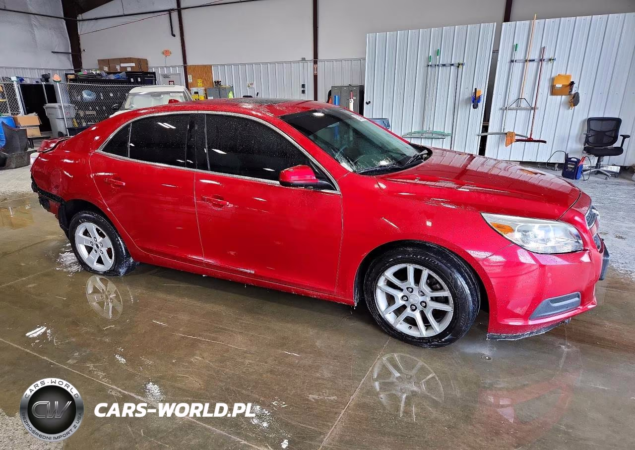 2013 Chevrolet Malibu 1Lt VIN:1G11D5RR1DF106220 - 4