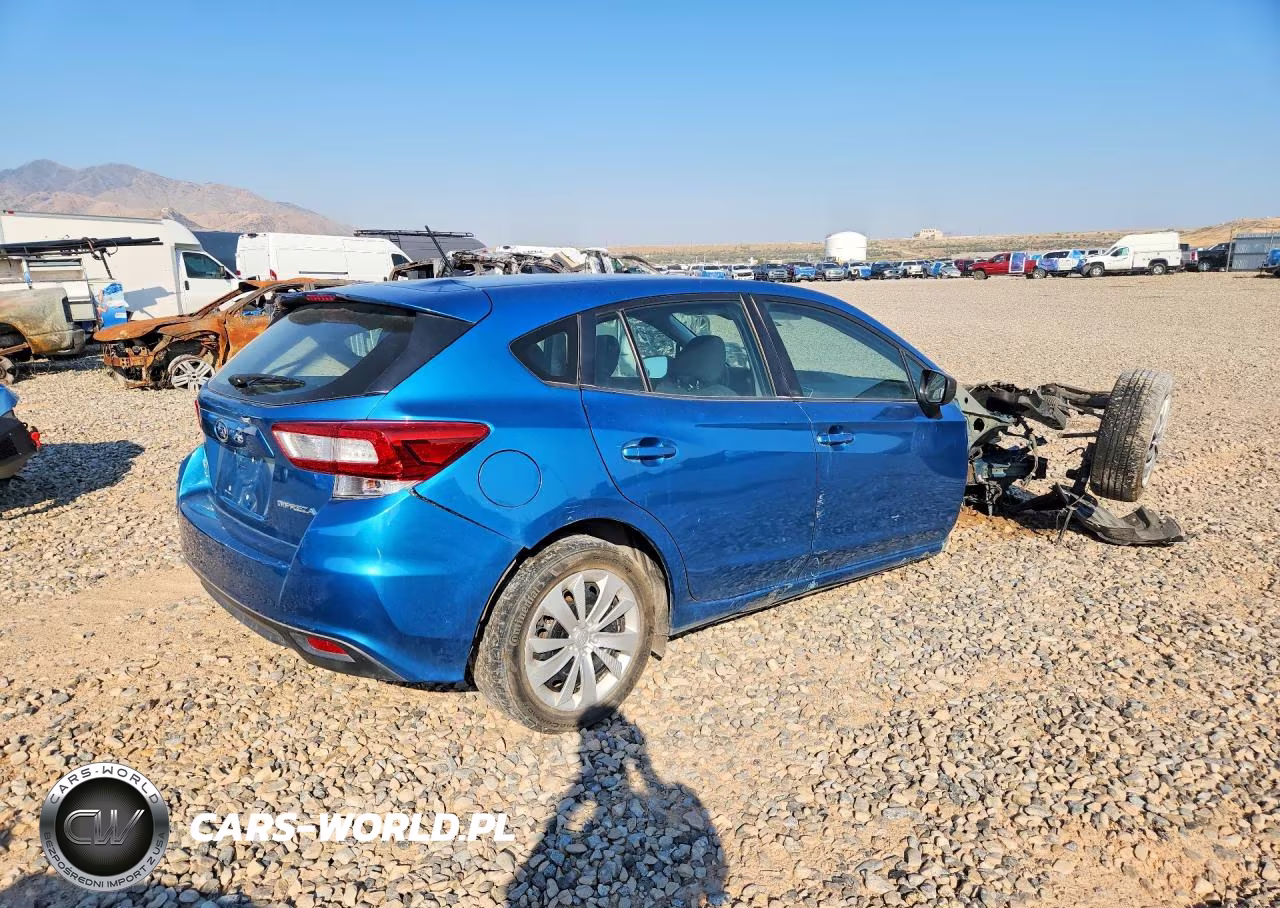 2018 Subaru Impreza VIN:4S3GTAA6XJ3746342 - 3