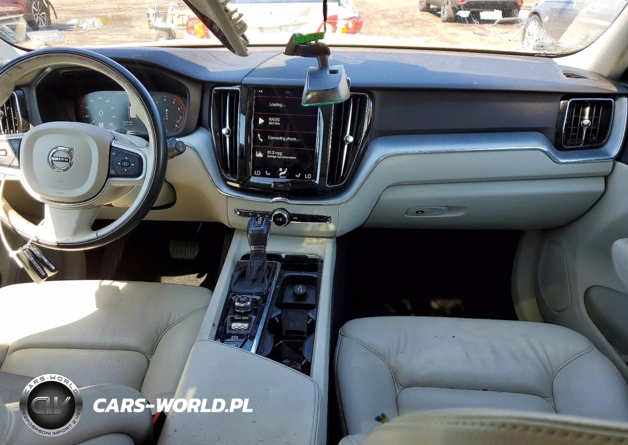 2018 Volvo Xc60 T5 Momentum VIN:YV4102RK2J1019565 - 8