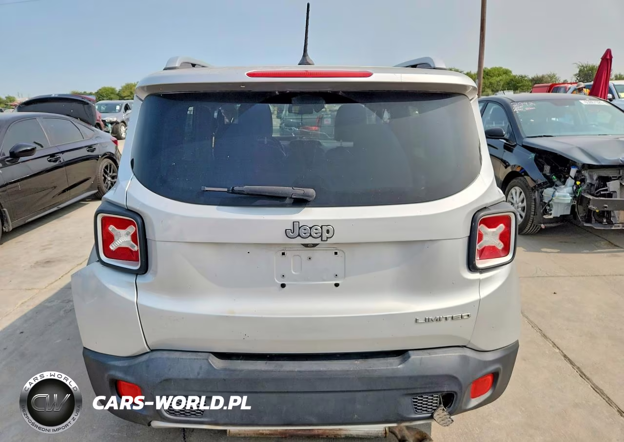 2017 Jeep Renegade Limited VIN:ZACCJADB7HPE40668 - 6