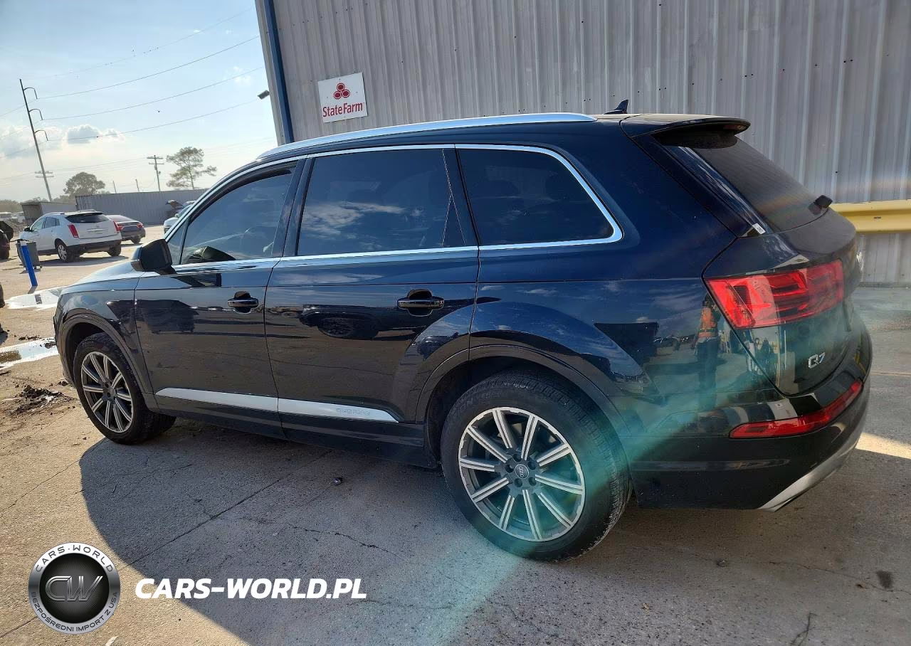 2017 Audi Q7 Premium Plus VIN:WA1LHAF72HD057721 - 2