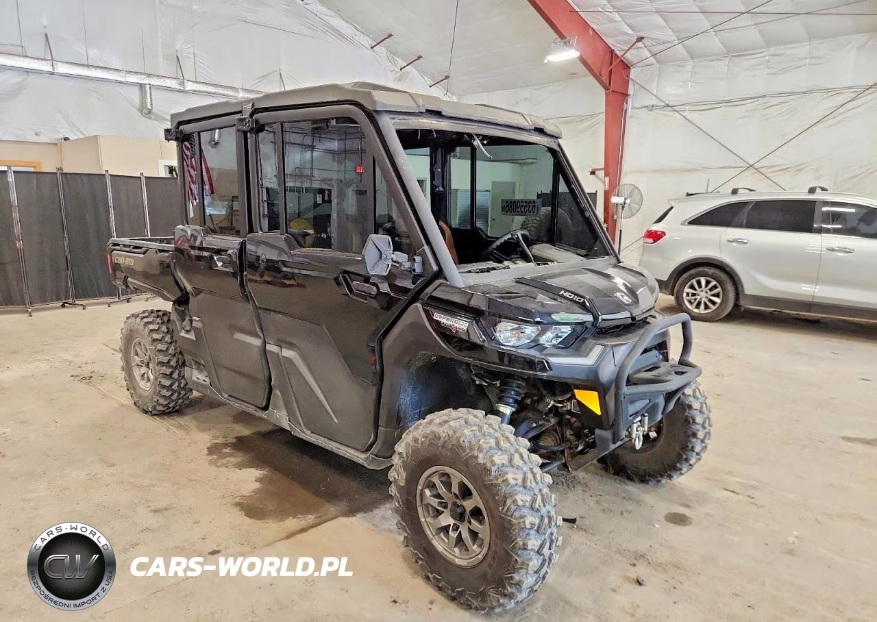 2023 Can-Am Defender Utility Vehicle VIN:3JBUUAX4XPK001621 - 1