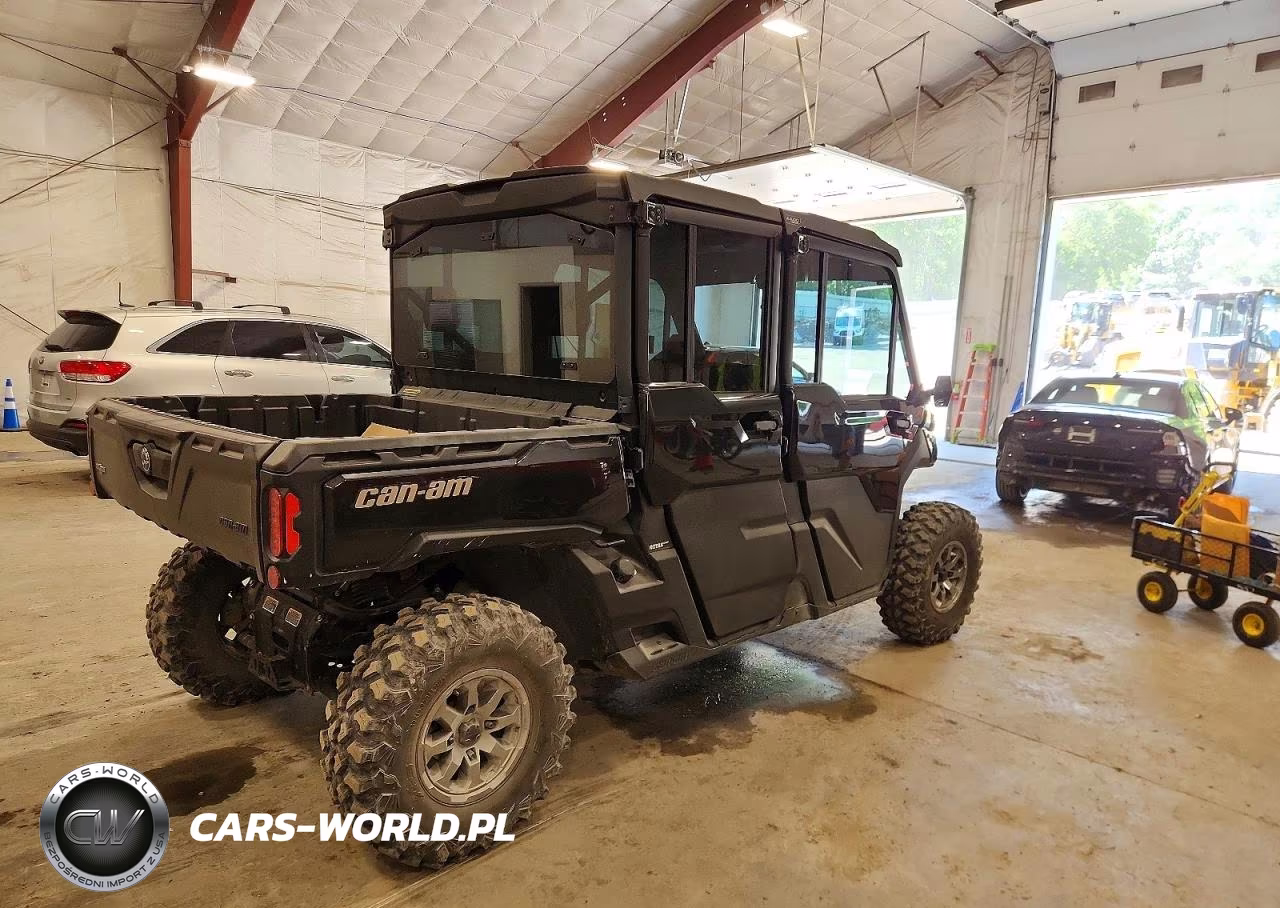 2023 Can-Am Defender Utility Vehicle VIN:3JBUUAX4XPK001621 - 4