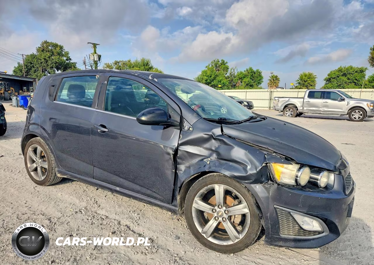 2013 Chevrolet Sonic Rs VIN:1G1JG6SB0D4209067 - 4