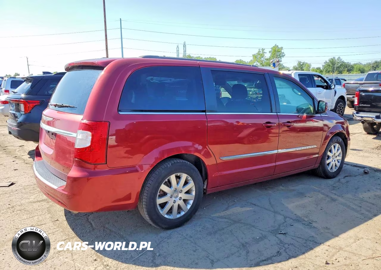 2014 Chrysler Town & Country Touring VIN:2C4RC1BGXER398829 - 3