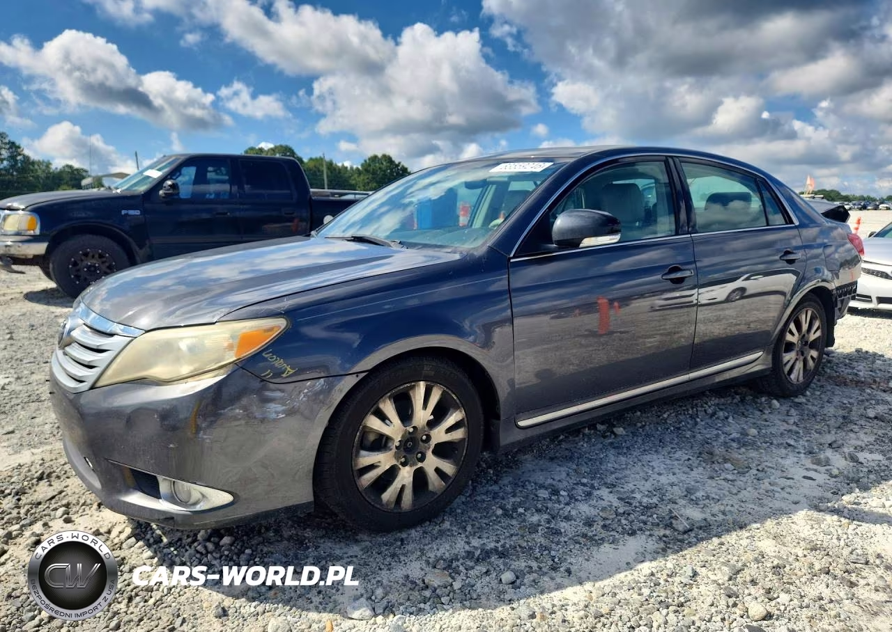 2012 Toyota Avalon Base