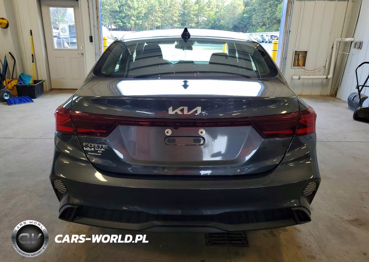 2023 Kia Forte Lxs VIN:3KPF24AD5PE512755 - 6