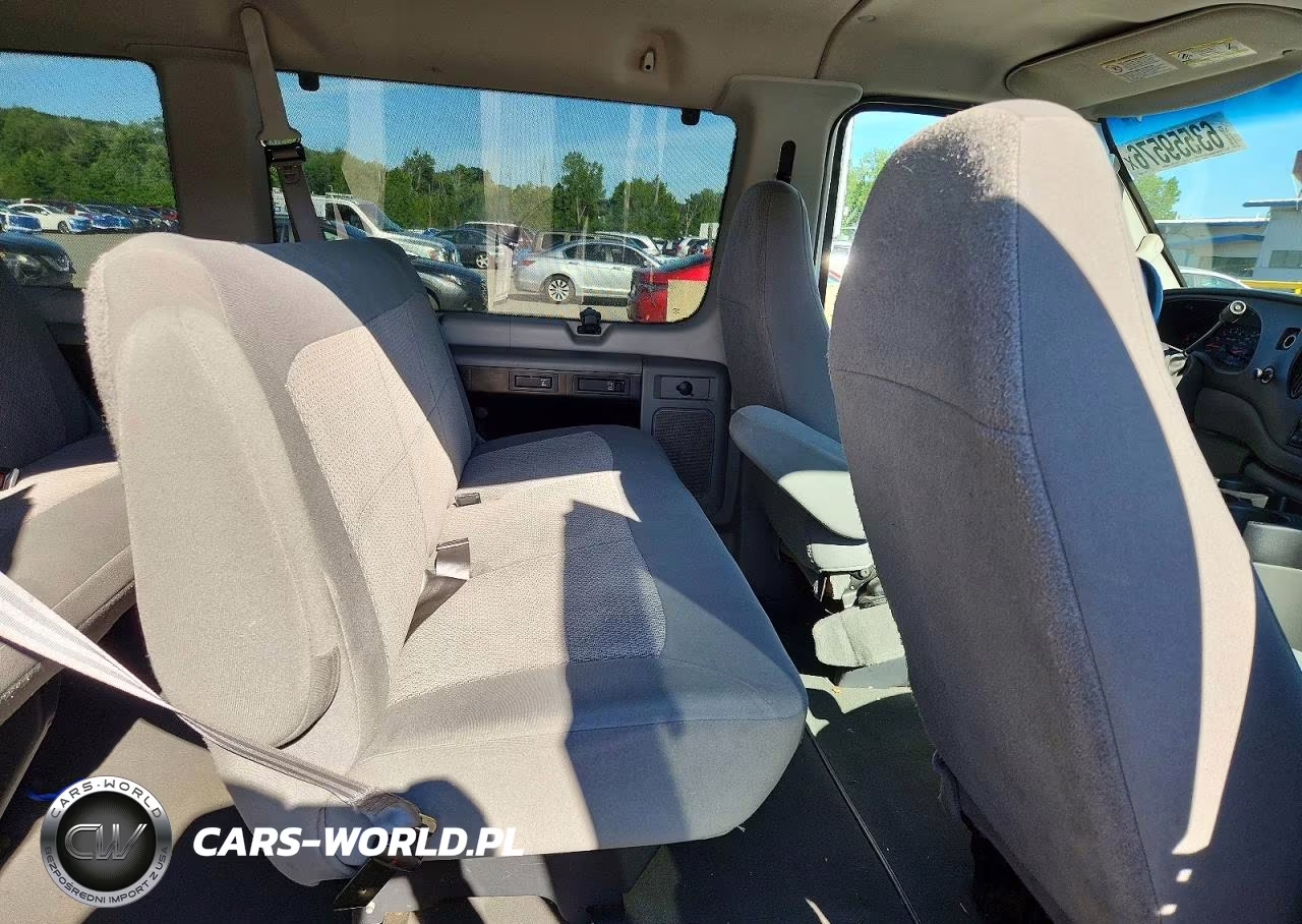 2006 Ford Econoline E150 Wagon VIN:1FMRE11L36HA02953 - 10