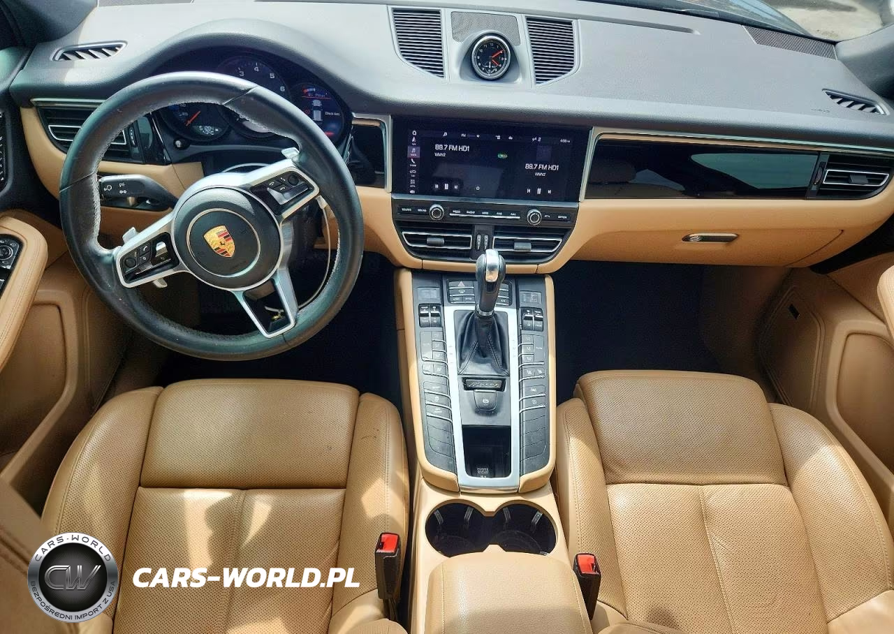 2020 Porsche Macan VIN:WP1AA2A57LLB09810 - 8