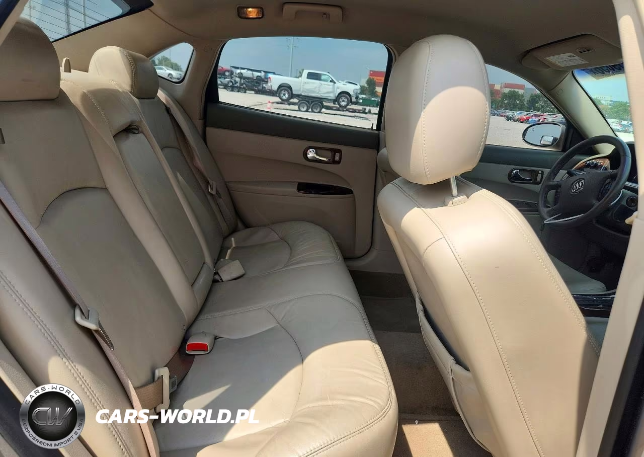 2007 Buick Lacrosse VIN:2G4WD582471181020 - 10