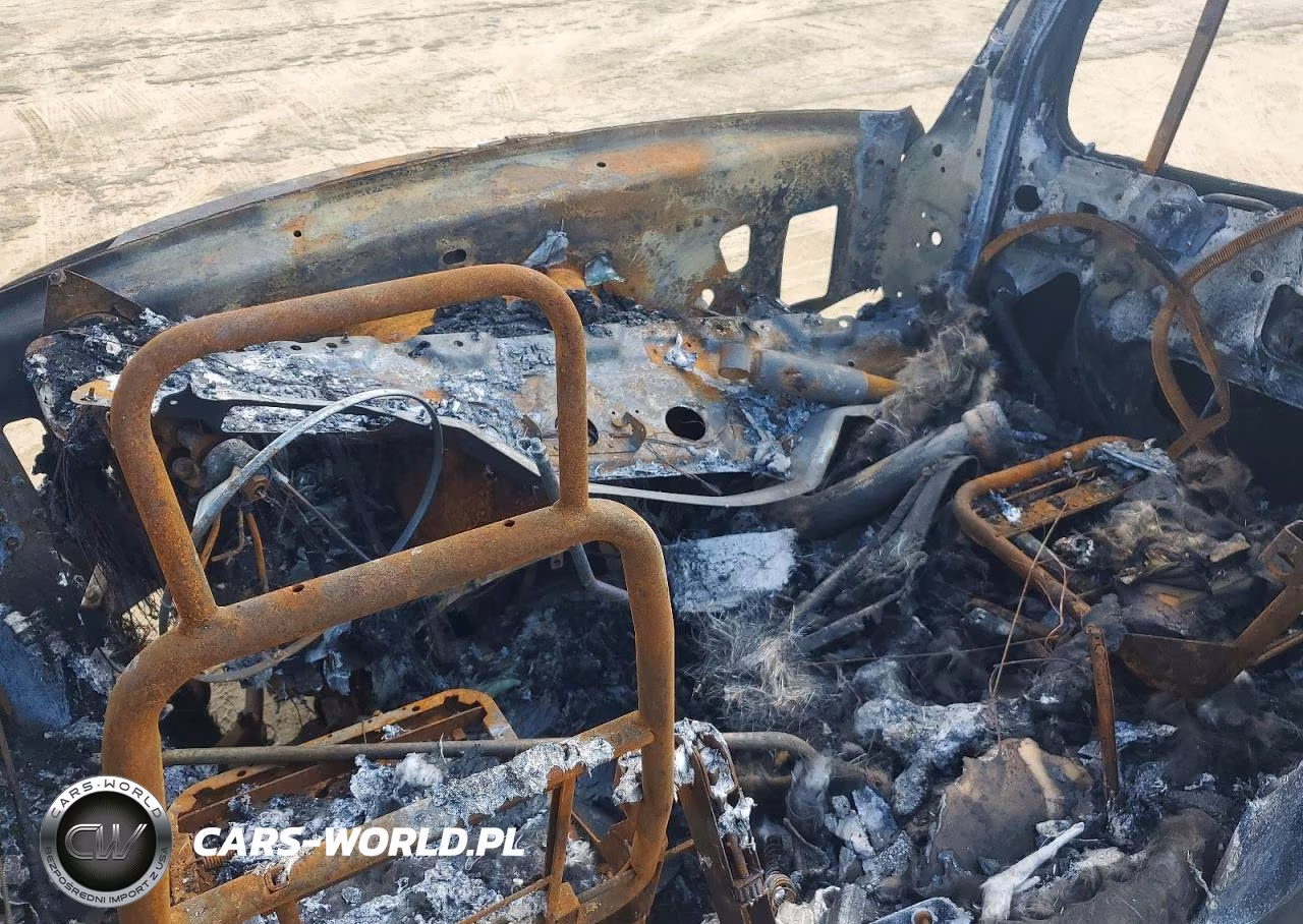2006 Freightliner M2 106 Med - Truck Cab And Chassis VIN:1FUBCYDA86HV01450 - 8