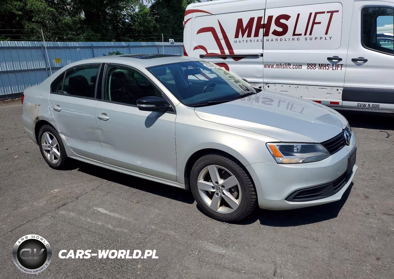 2011 Volkswagen Jetta Tdi VIN:3VWLL7AJ6BM091034 - 4