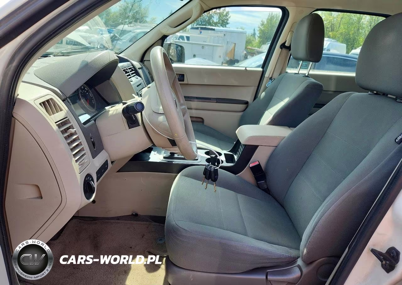 2011 Ford Escape Xls VIN:1FMCU9C75BKA22433 - 7