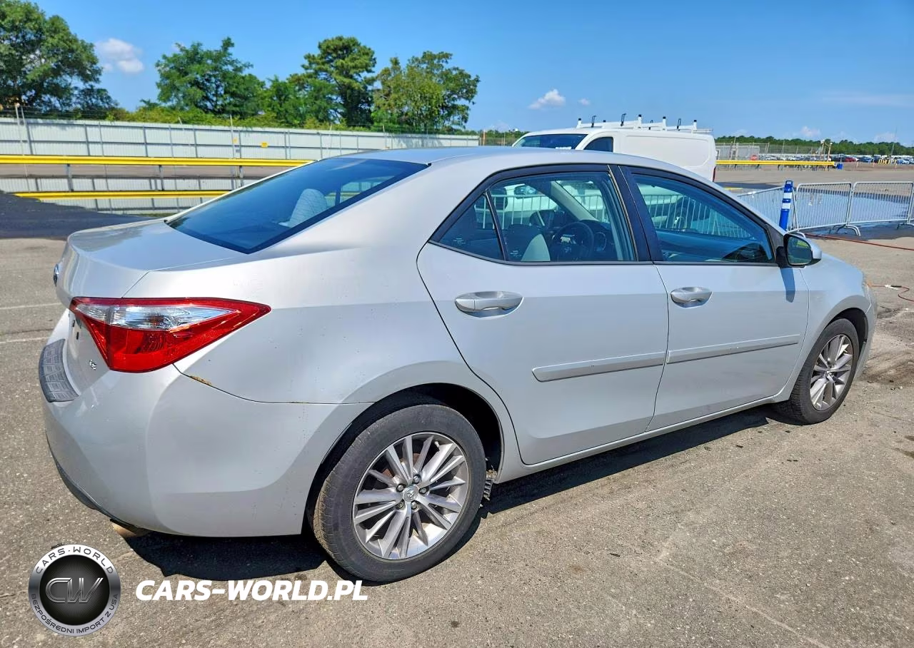 2014 Toyota Corolla Le Plus VIN:2T1BURHE9EC156388 - 3