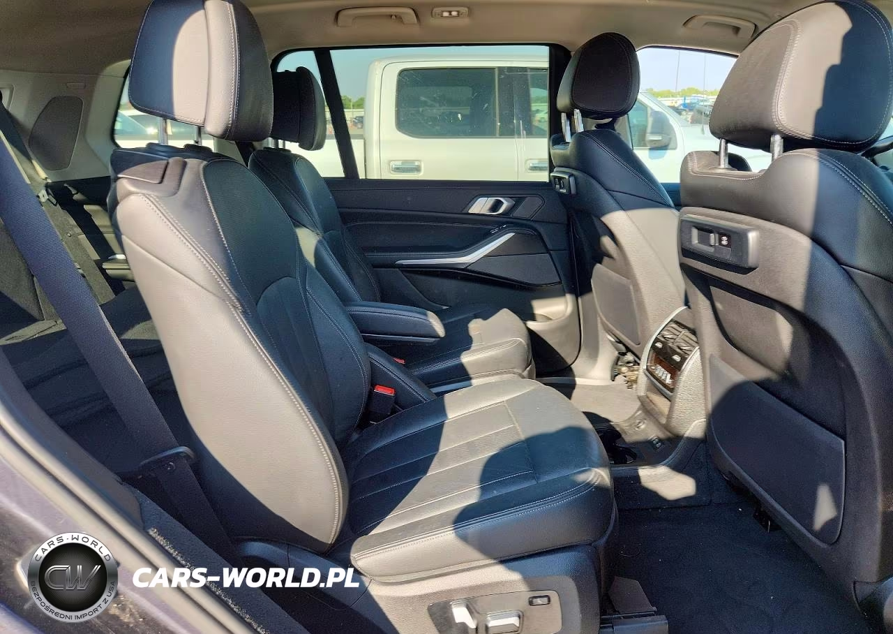 2020 BMW X7 xDrive40I VIN:5UXCW2C00L9B71495 - 10