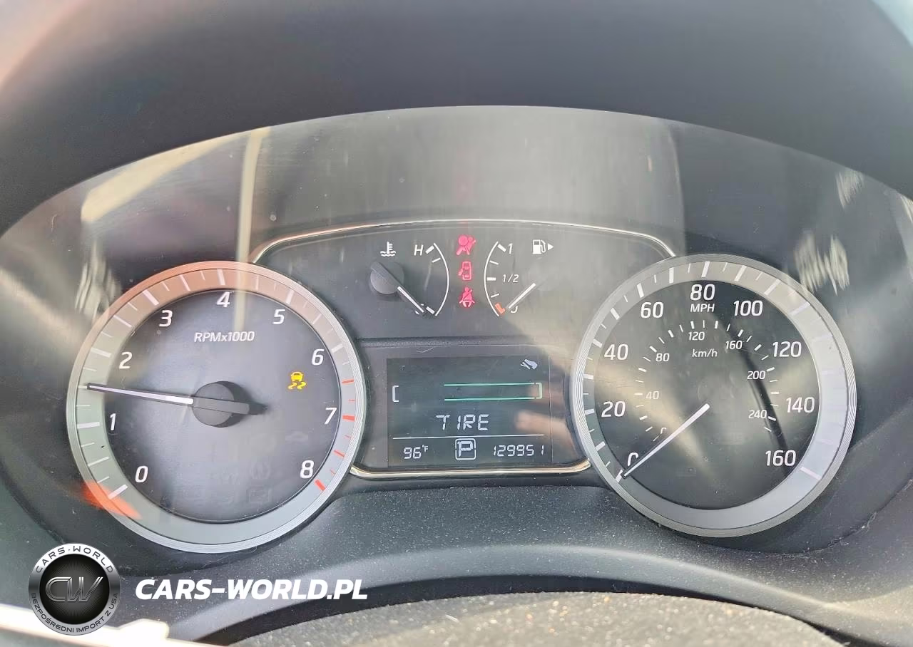 2013 Nissan Sentra S VIN:3N1AB7AP5DL755997 - 9