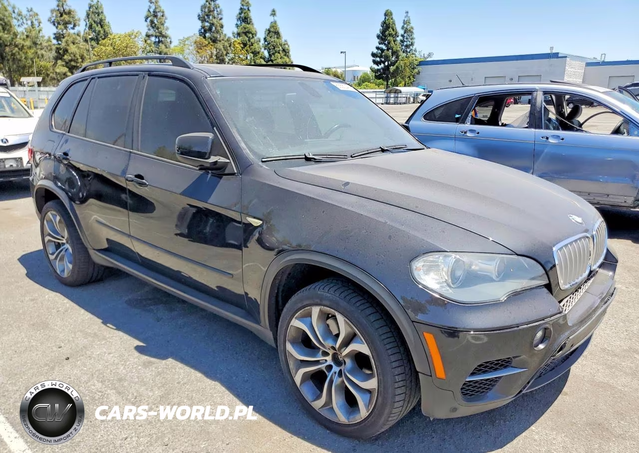 2011 BMW X5 xDrive50I VIN:5UXZV8C55BL418892 - 4