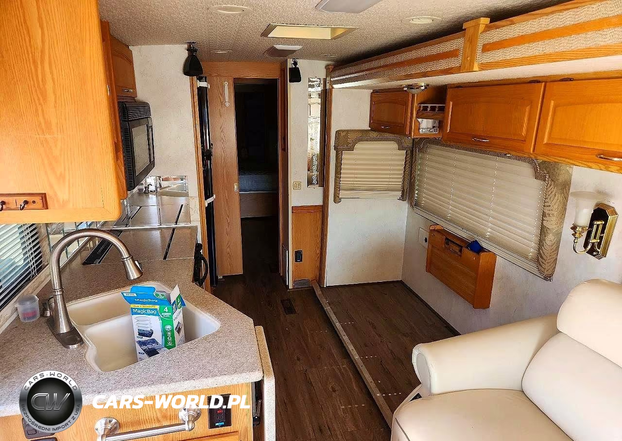 2003 Itasca Suncruiser VIN:5B4MP67G633369280 - 6
