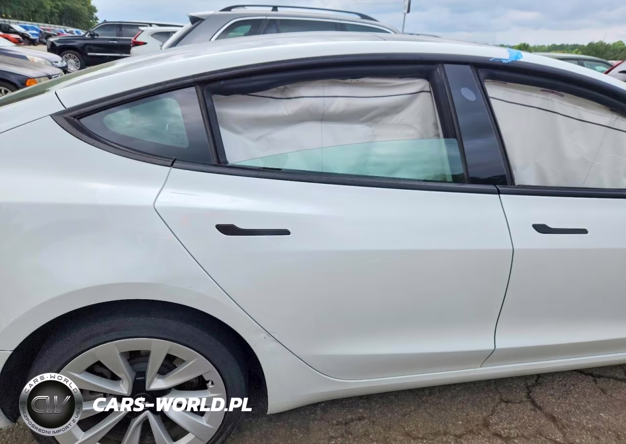 2023 Tesla Model 3 VIN:5YJ3E1EAXPF680507 - 10