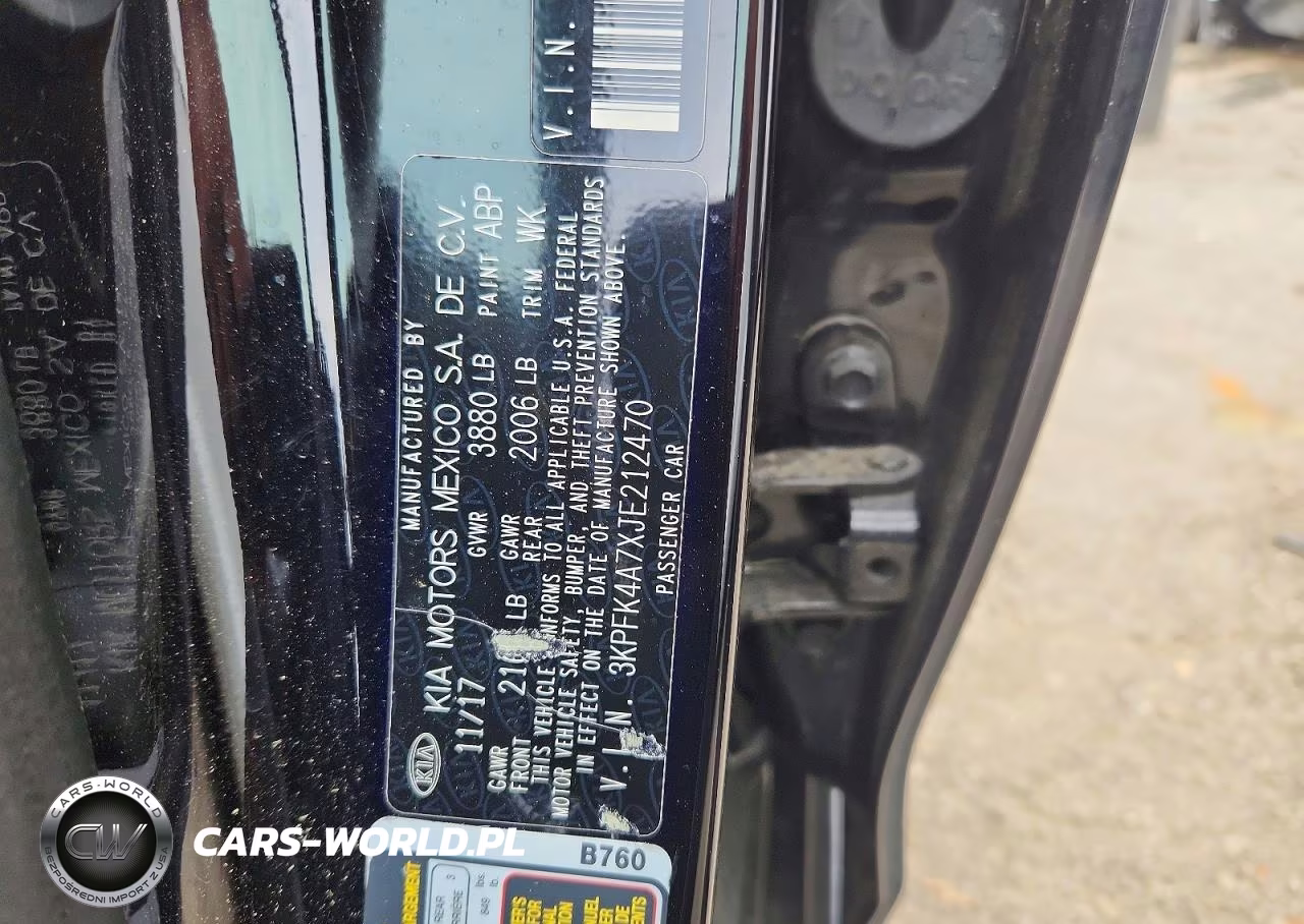 2018 Kia Forte Lx VIN:3KPFK4A7XJE212470 - 12