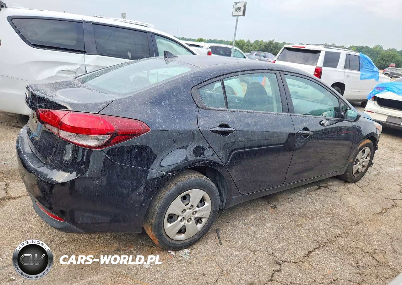 2018 Kia Forte Lx VIN:3KPFK4A7XJE212470 - 3