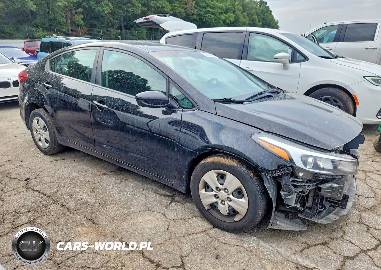 2018 Kia Forte Lx VIN:3KPFK4A7XJE212470 - 4