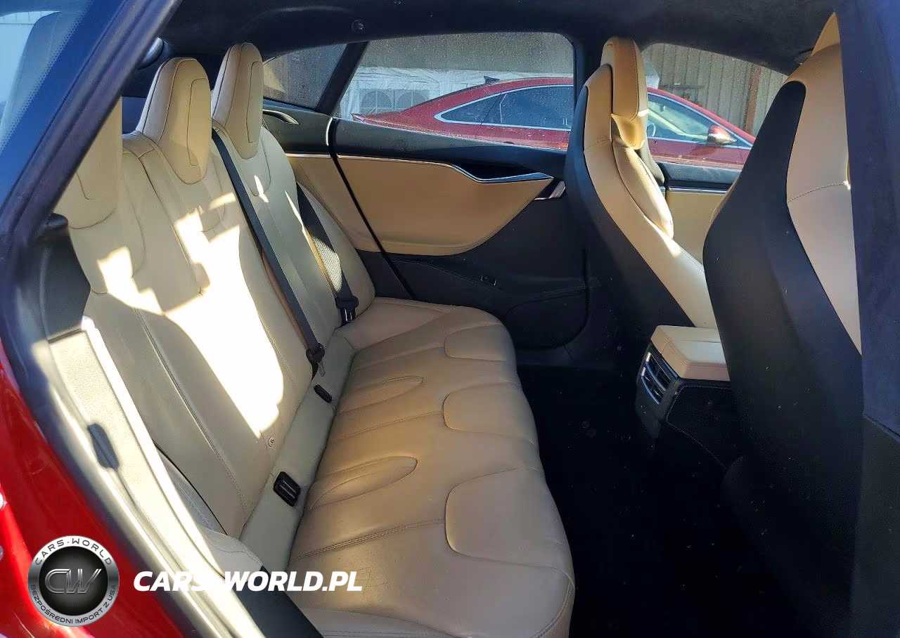 2016 Tesla Model S VIN:5YJSA1E21GF175598 - 10