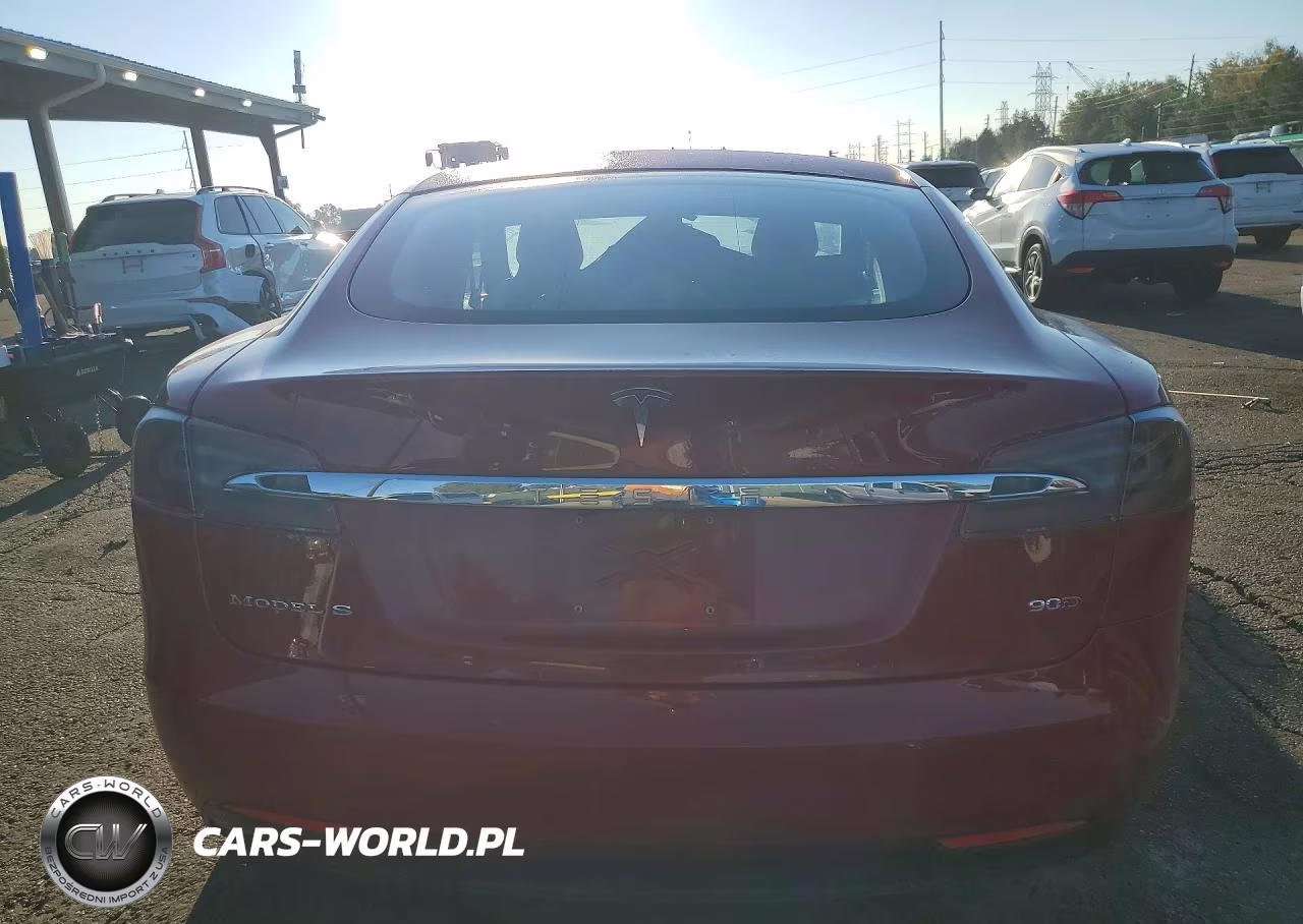 2016 Tesla Model S VIN:5YJSA1E21GF175598 - 6