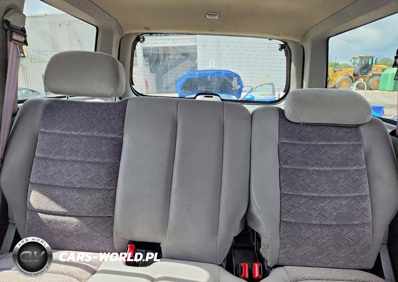 2000 Ford Explorer Xlt VIN:1FMZU83P4YZC12132 - 10