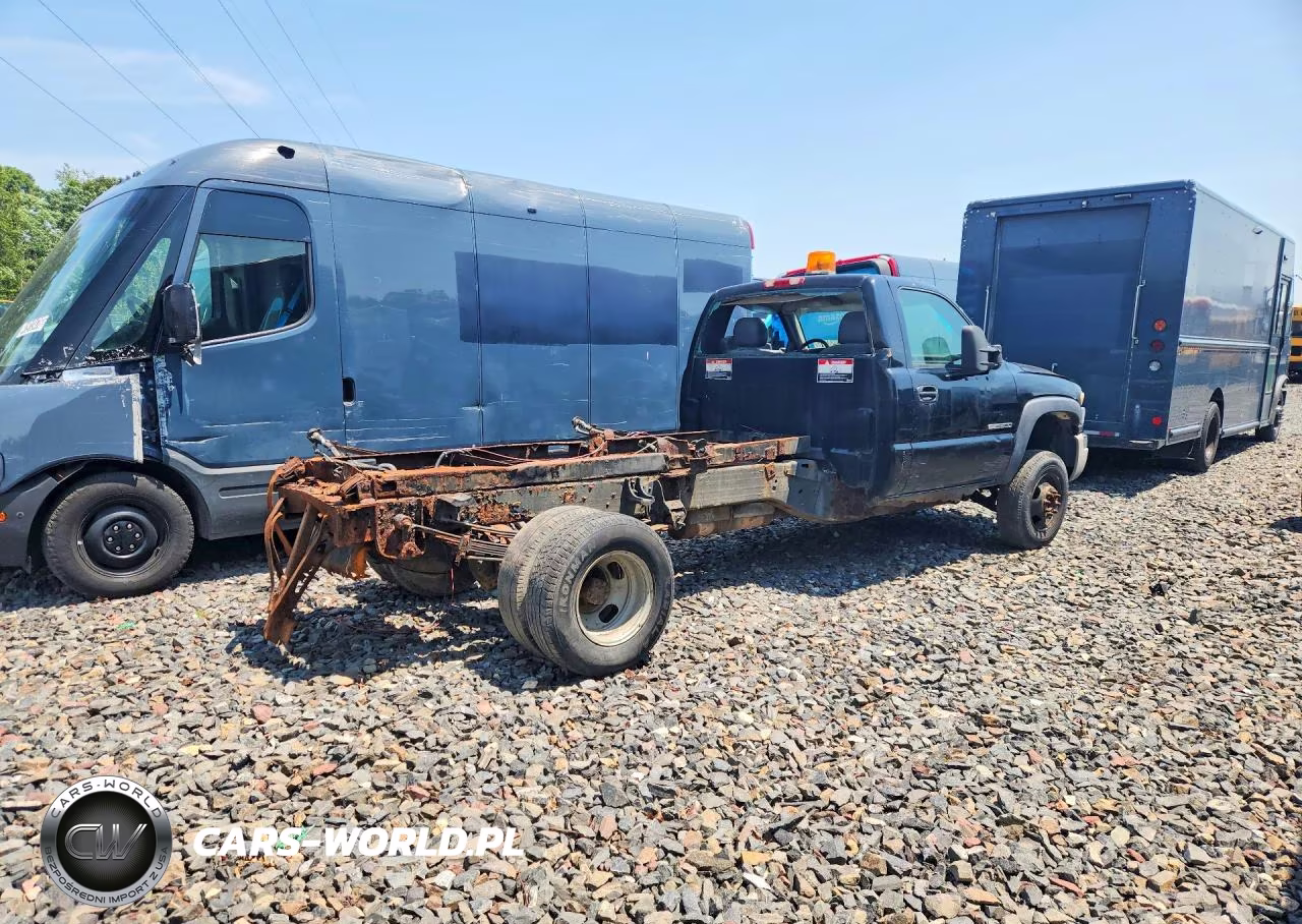 2004 GMC New Sierra C3500 VIN:1GDJC34U24E285170 - 3