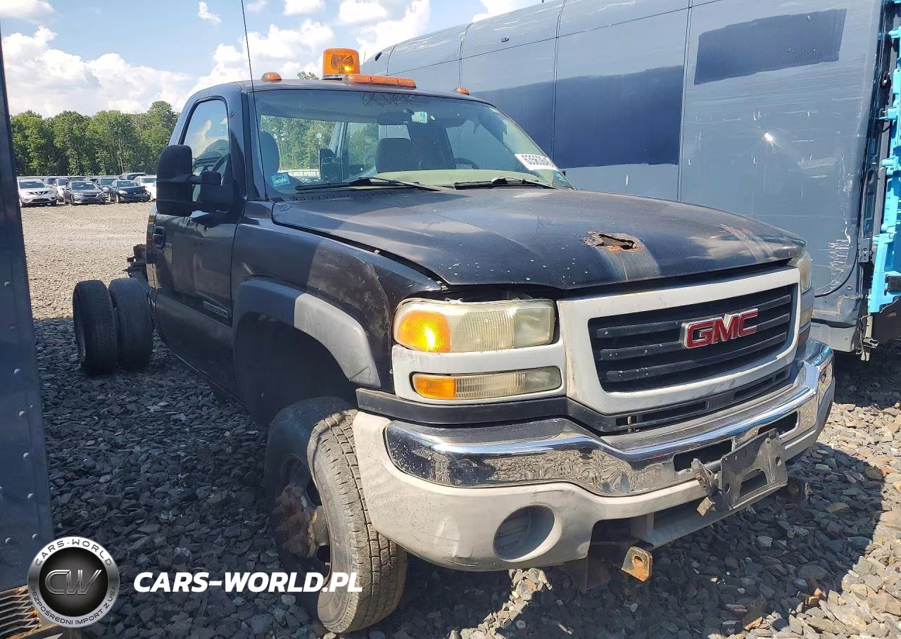 2004 GMC New Sierra C3500 VIN:1GDJC34U24E285170 - 4
