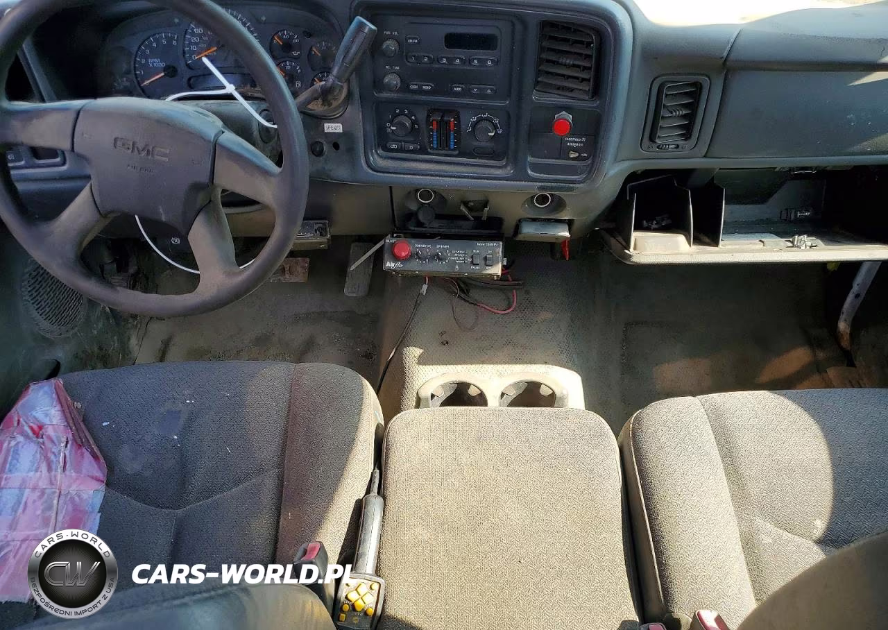 2004 GMC New Sierra C3500 VIN:1GDJC34U24E285170 - 8