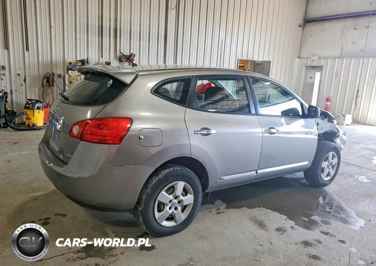 2012 Nissan Rogue S VIN:JN8AS5MV3CW704278 - 3