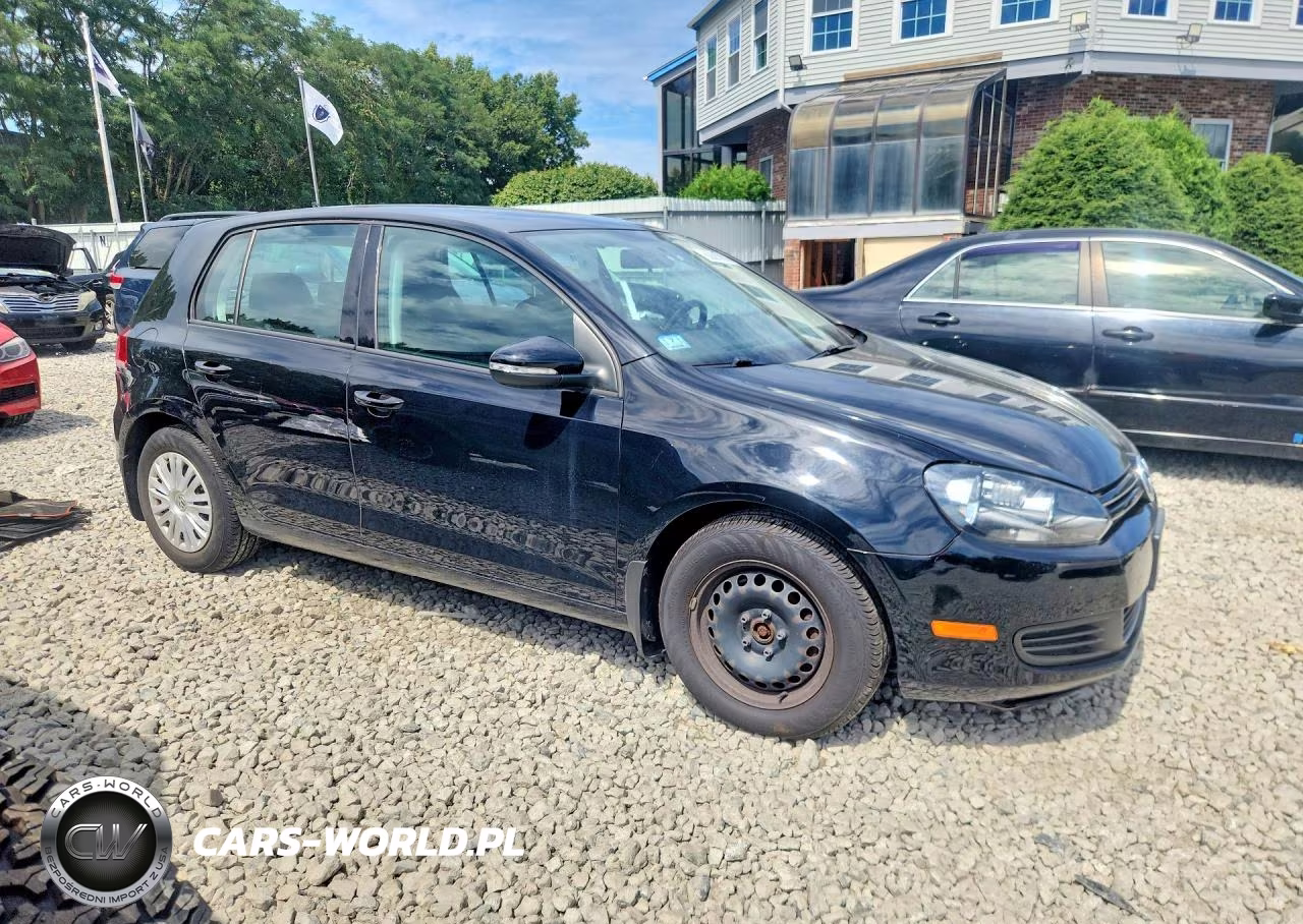 2013 Volkswagen Golf VIN:WVWDB7AJ4DW138039 - 4