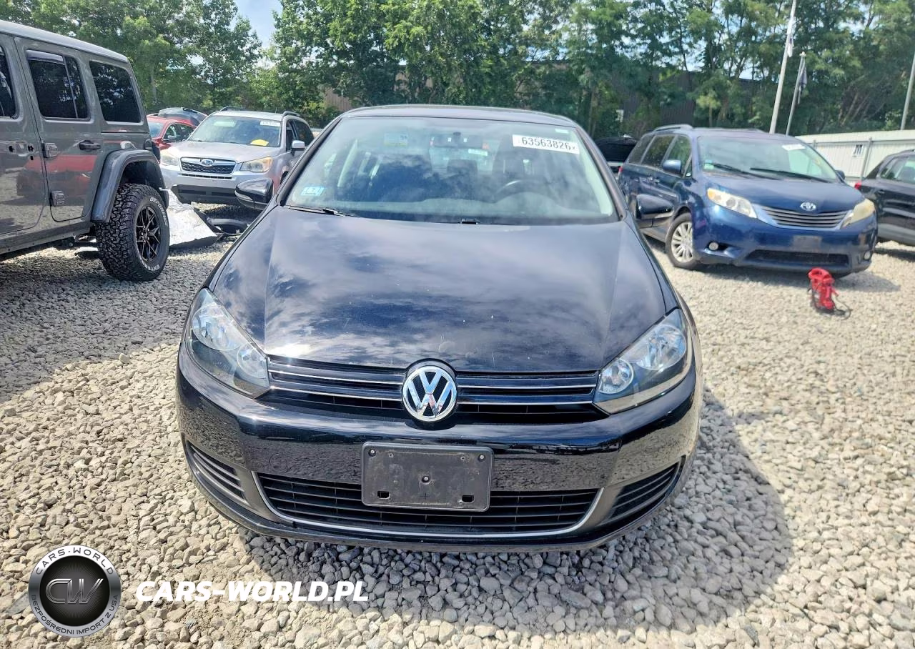 2013 Volkswagen Golf VIN:WVWDB7AJ4DW138039 - 5