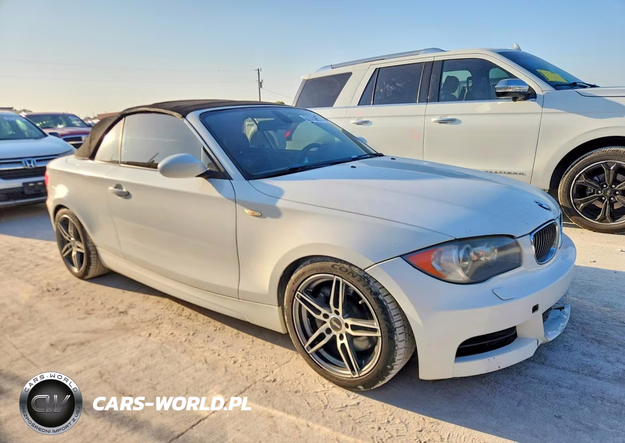 2009 BMW 135 I VIN:WBAUN93589VK41199 - 4