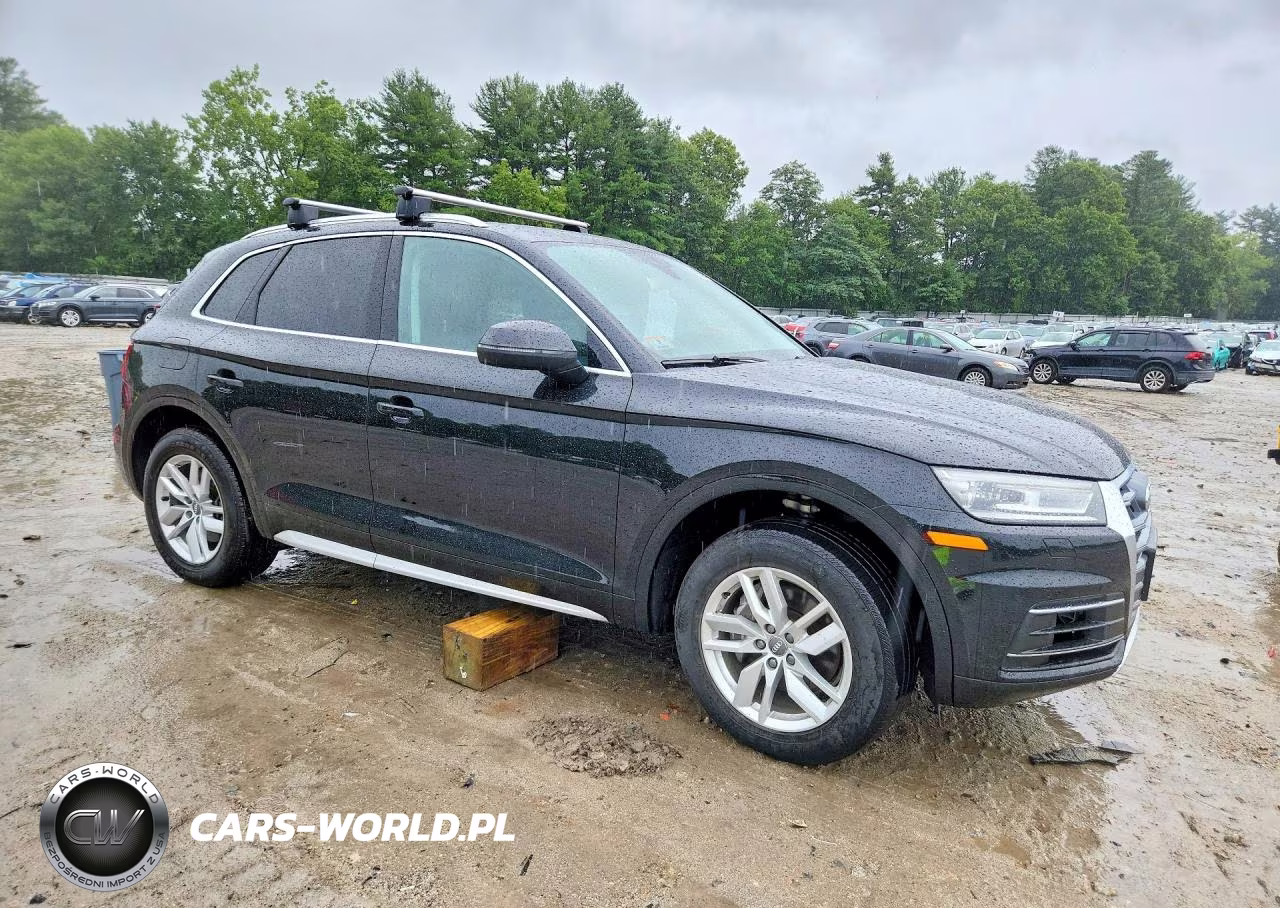2020 Audi Q5 Premium VIN:WA1ANAFY9L2058460 - 4