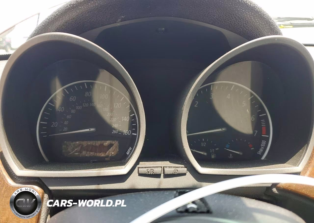 2004 BMW Z4 3.0 VIN:4USBT53534LT27236 - 9