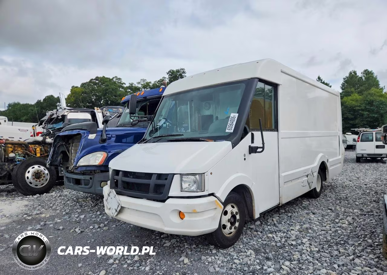 2013 Isuzu Npr Delivery Van