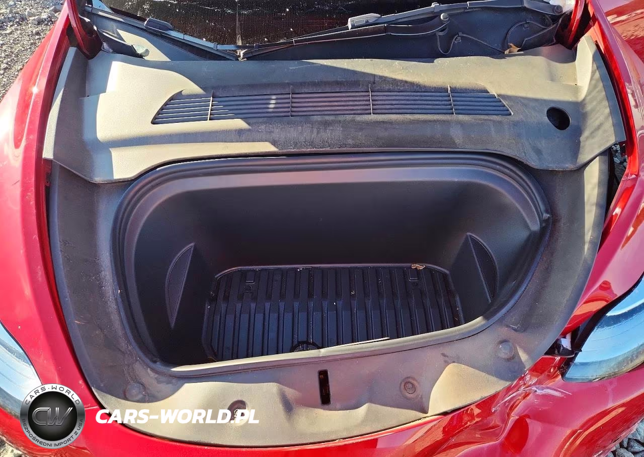 2022 Tesla Model Y VIN:7SAYGDEE2NA021967 - 11