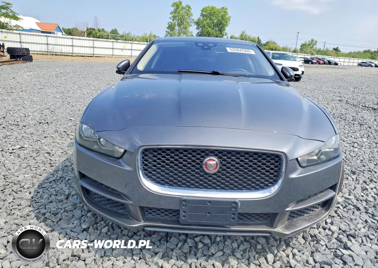 2017 Jaguar Xe Premium VIN:SAJAJ4BV1HA950487 - 5