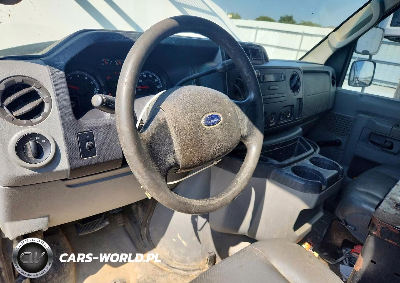 2011 Ford Econoline E350 Super Duty Van VIN:1FDSS3ELXBDA32999 - 8