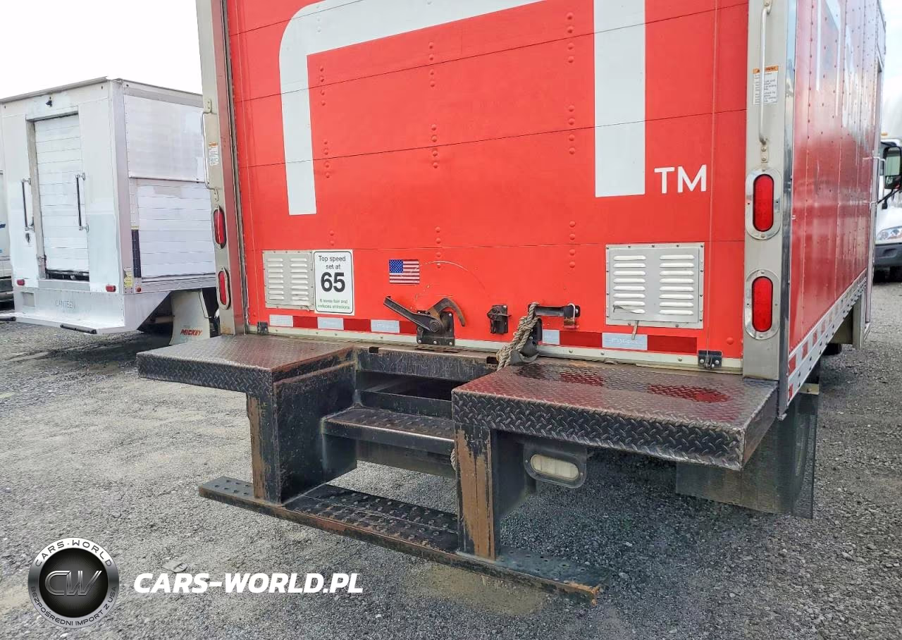 2017 Hino 195 Box Truck VIN:JHHSDM2H2HK005737 - 11