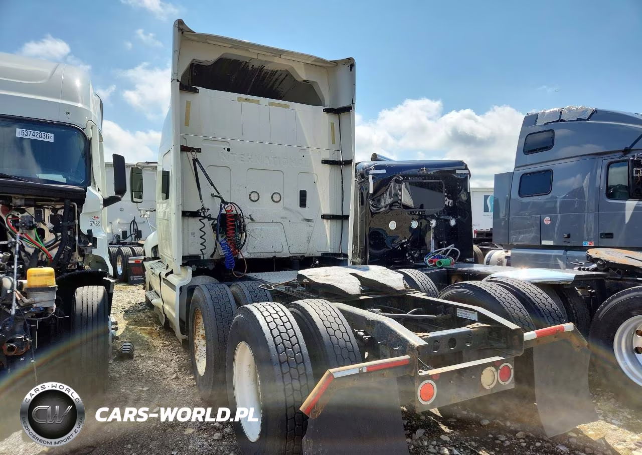 2016 International Prostar Semi Truck VIN:3HSDJAPR8GN001723 - 2