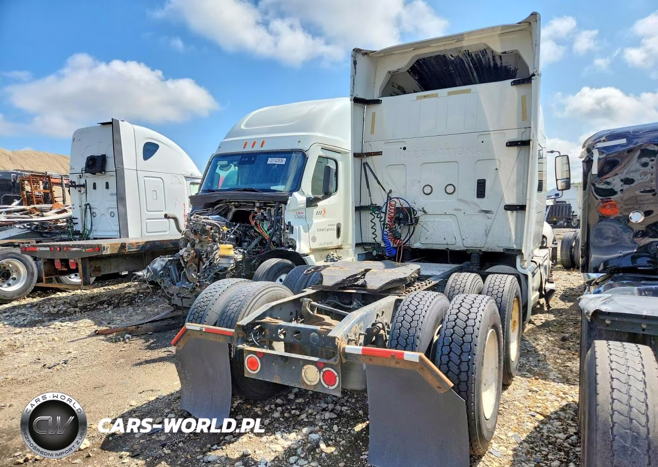 2016 International Prostar Semi Truck VIN:3HSDJAPR8GN001723 - 3