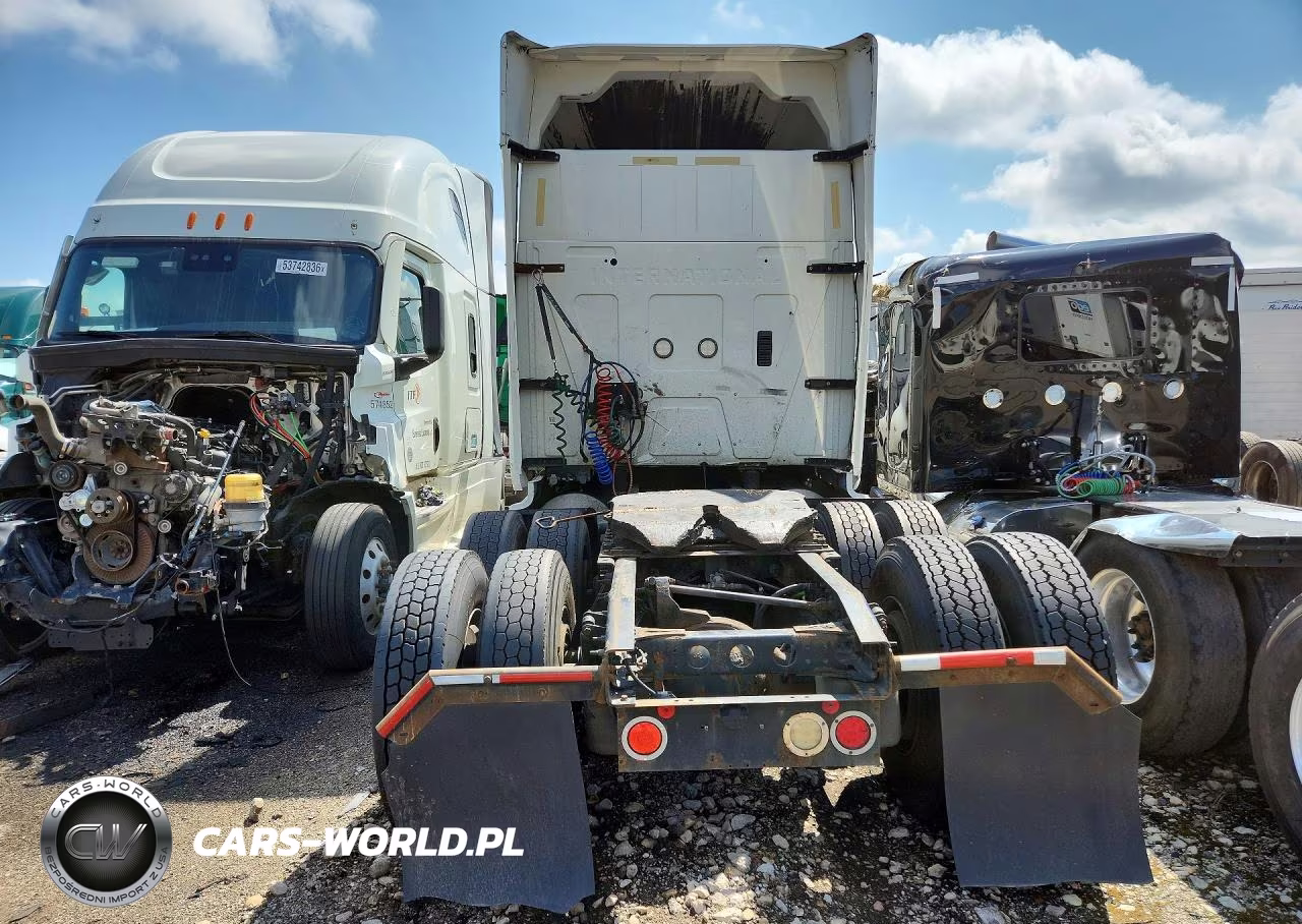 2016 International Prostar Semi Truck VIN:3HSDJAPR8GN001723 - 6